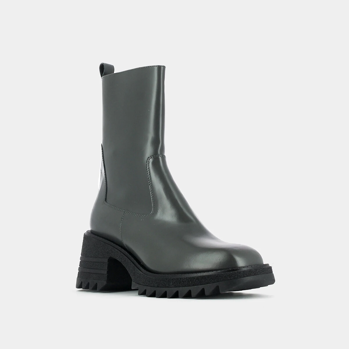 Ankle boots with heel and notched sole in anthracite glazed leather | DOVIA