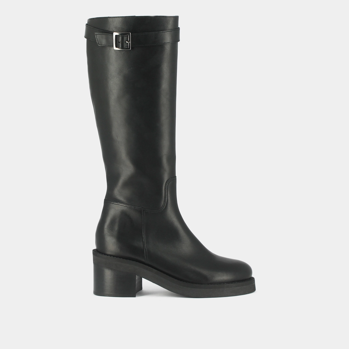 Heeled boots with silver detail in black greased leather | ACIA