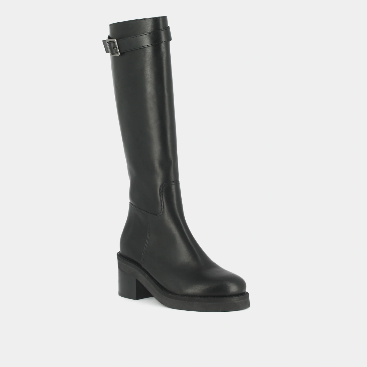 Heeled boots with silver detail in black greased leather | ACIA