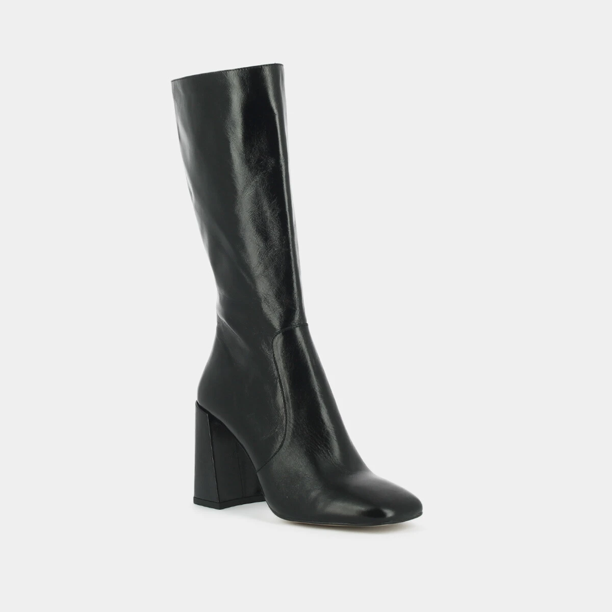 Heeled boots with square toe in black aged leather | VACCA