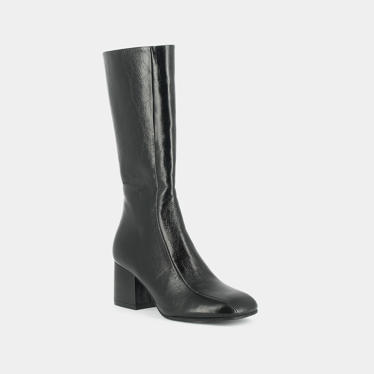 Heeled boots in black aged leather | DARLONE