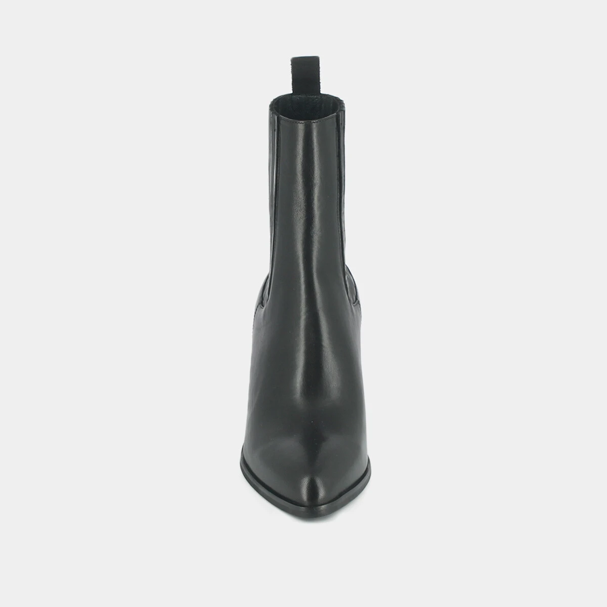 Heeled ankle boots with gathers in black leather | DOLORES