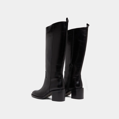 High heel boots in black leather | bonnie