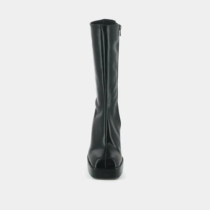 Platform boots with square toe in black leather | boulier