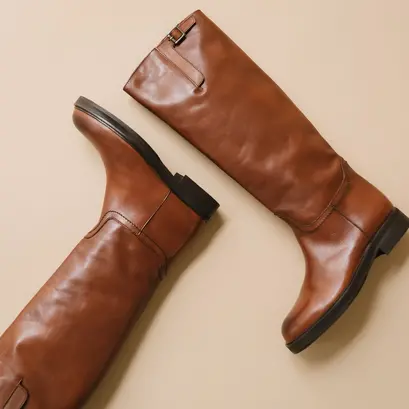 Silver buckle boots in cognac leather | ready