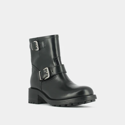 Shoelace boots, notched sole and silver buckle detail black glazed leather | divius