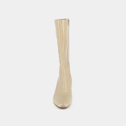 Heeled boots with pointed toe in shiny beige leather | domina