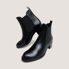 Heeled lowboots black