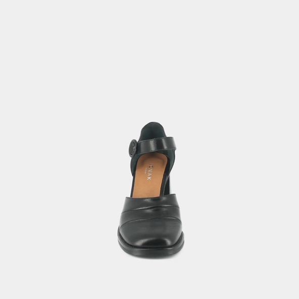 Babies with heel and strap in black leather | DESTINEE
