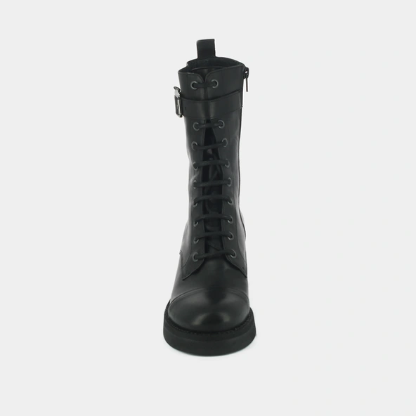 Lace-up ankle boots, heels and silver detail in black greased leather | ACONIT