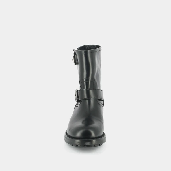 Shoelace boots, notched sole and silver buckle detail black glazed leather | DIVIUS
