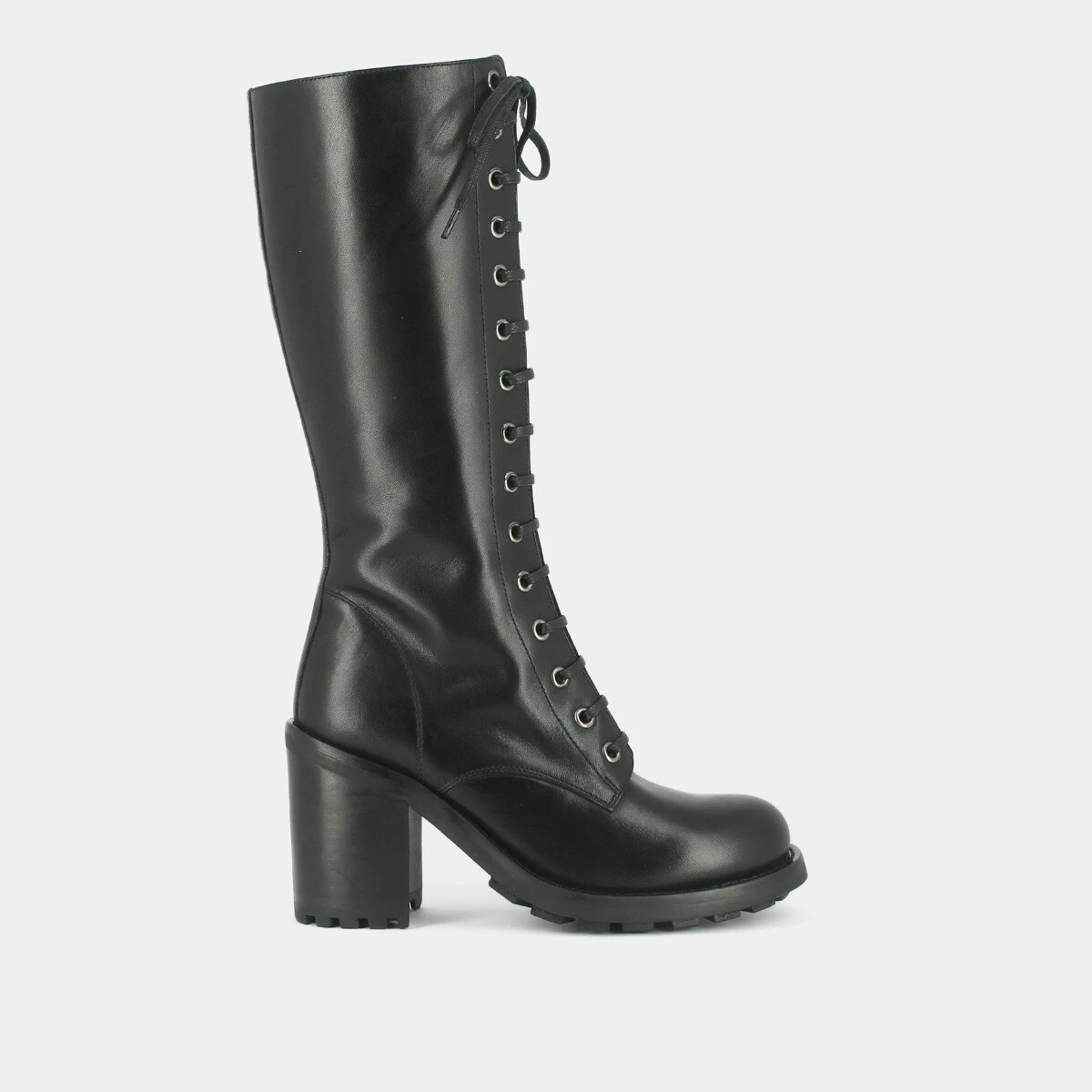 Boots with heels and lacing in black leather | DELLY