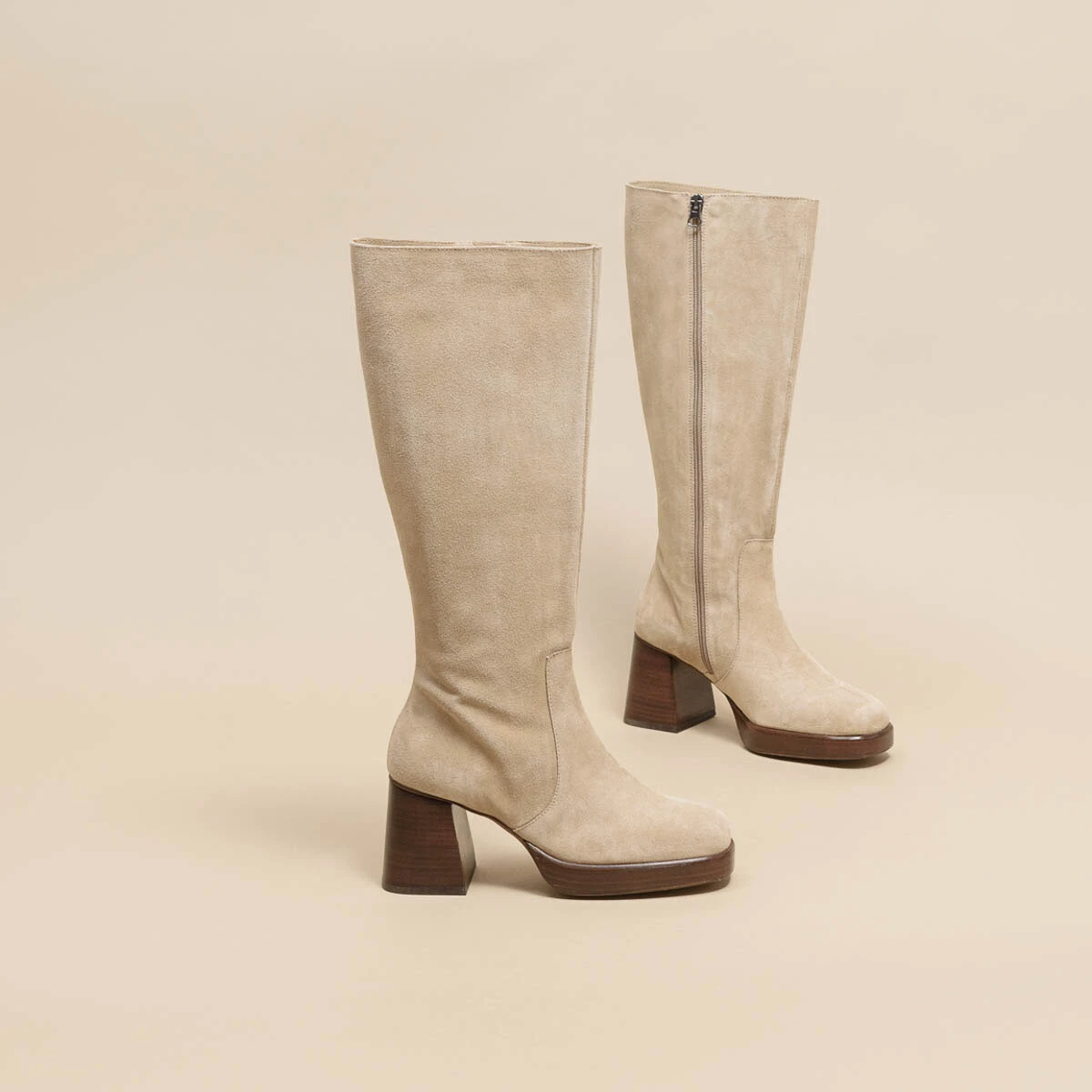 Platform boots in beige suede | BETINA