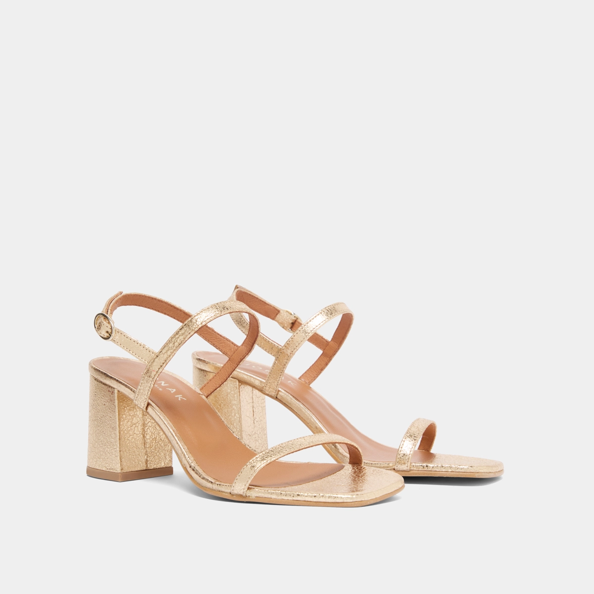 Open-toe sandals with heels in gold cracked leather | VIGNE