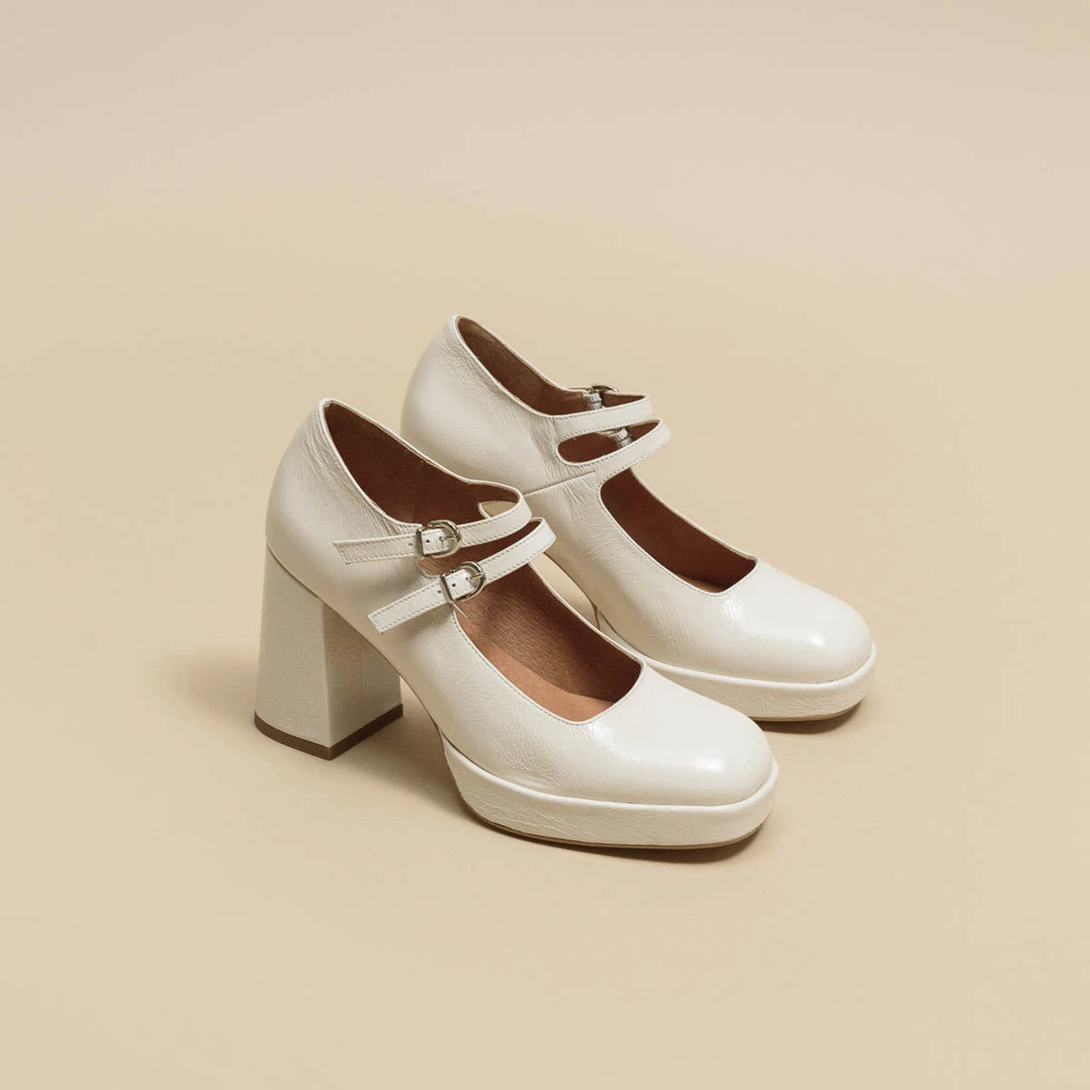 Babies with double straps and platform in ecru gloss leather | VERITE