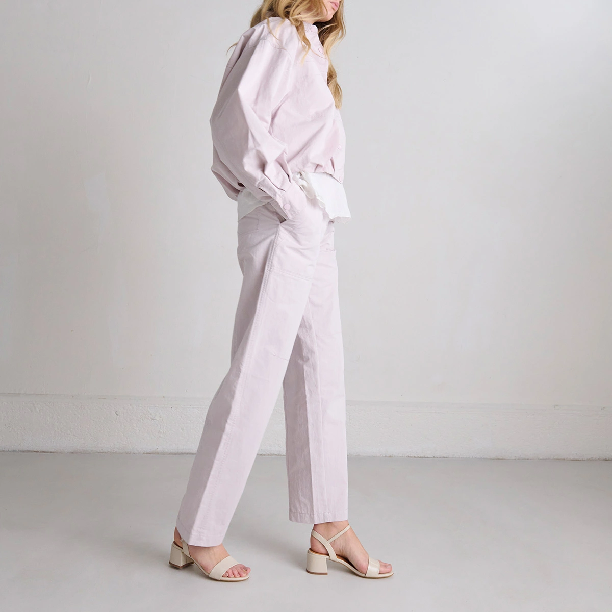 Square heel sandals in ecru patent | ANKER