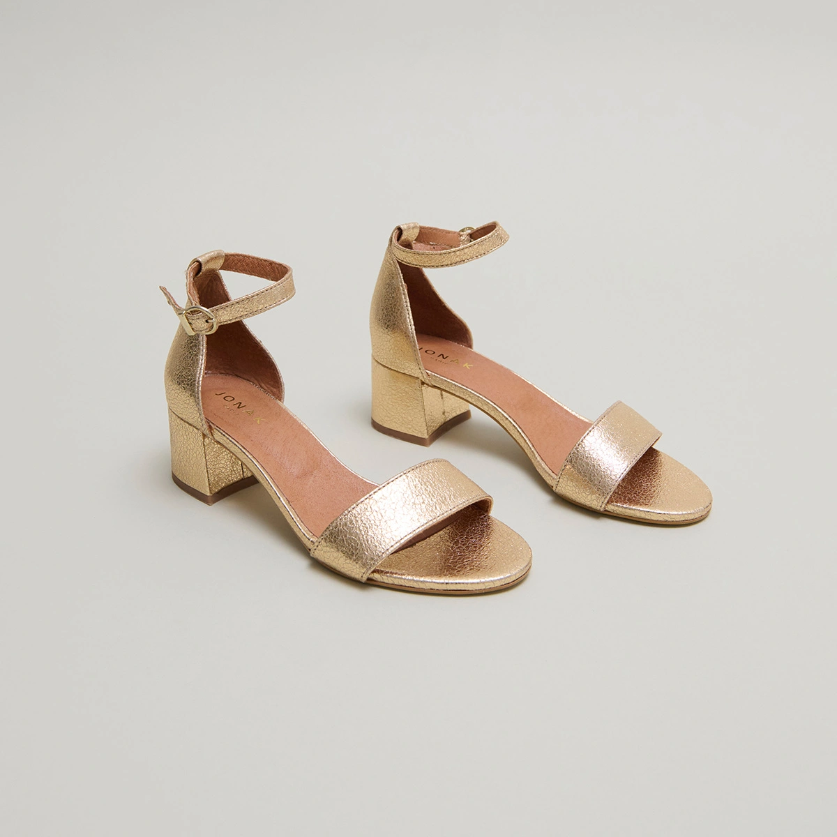 Square heel sandals in gold cracked leather | VERDI