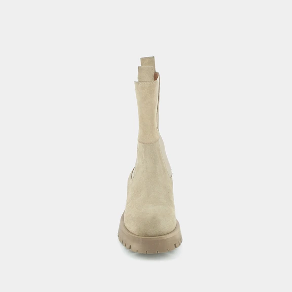 Platform boots in beige suede | RIDLE