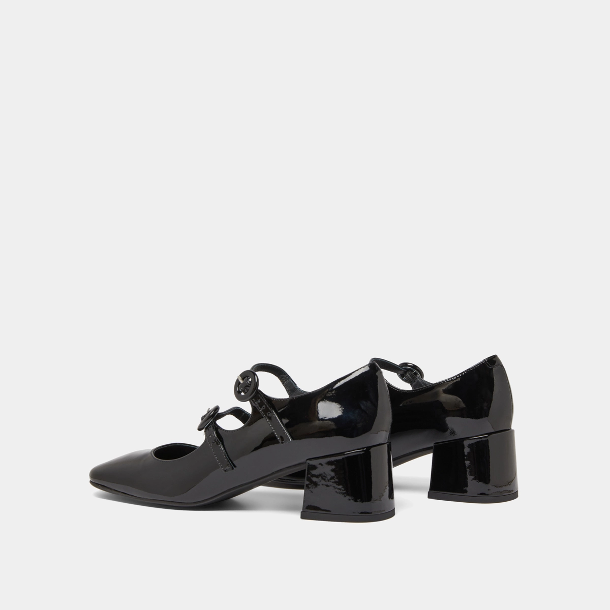 Babies with double straps and rounded toes in black patent | DELOU