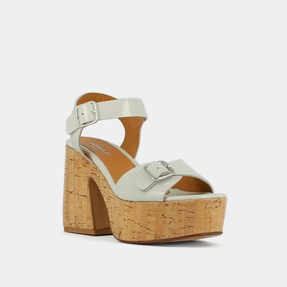 Buckle and platform sandals ecru