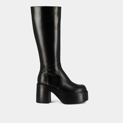 Platform boots with round toes in black leather | bag