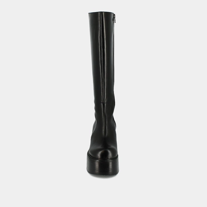 Platform boots with round toes in black leather | bag