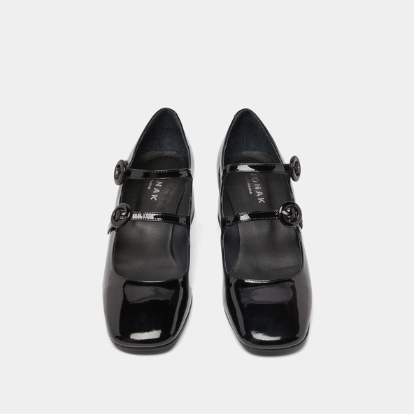 Babies with double straps and rounded toes in black patent | DELOU