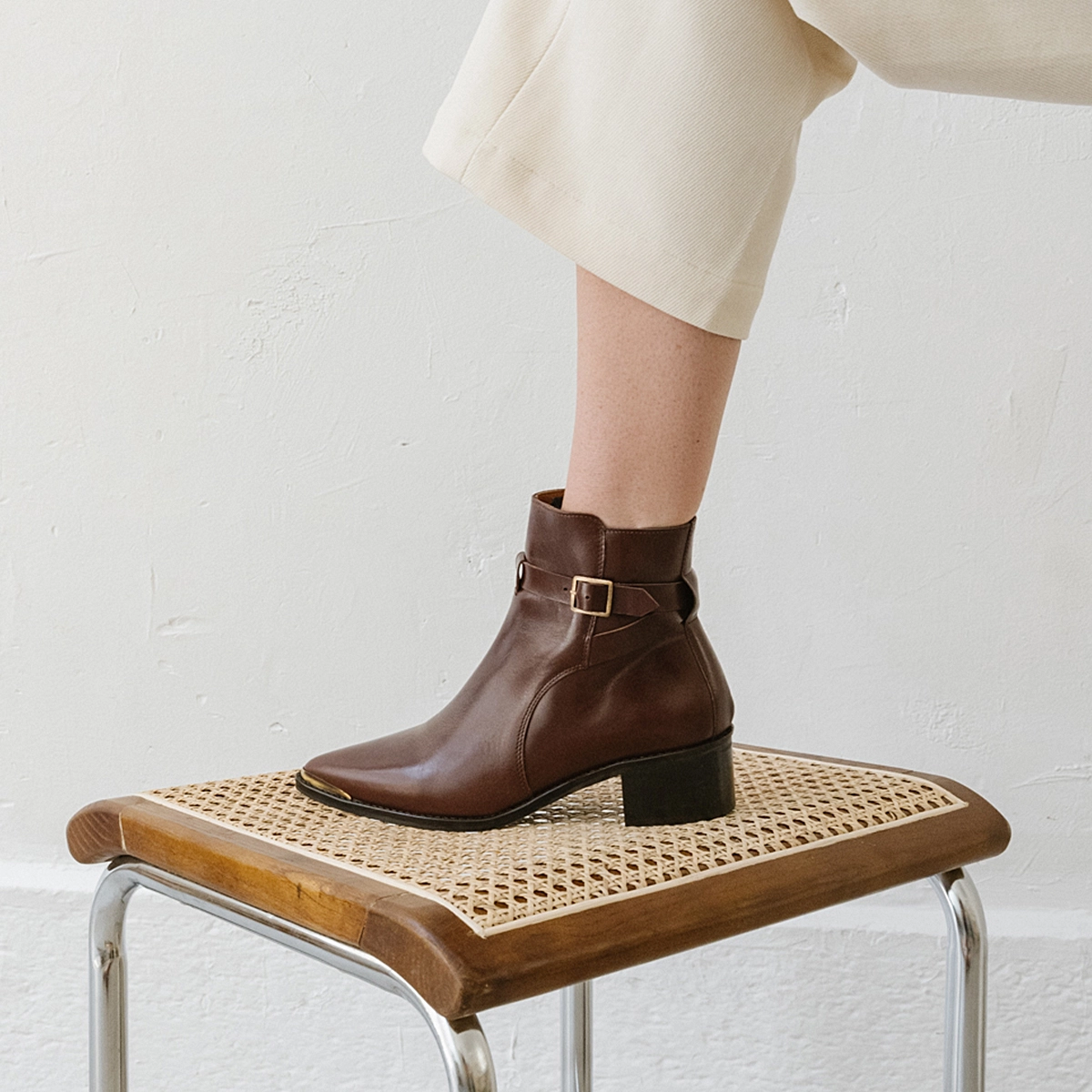Pointed toe boots in brown leather | ARGAN