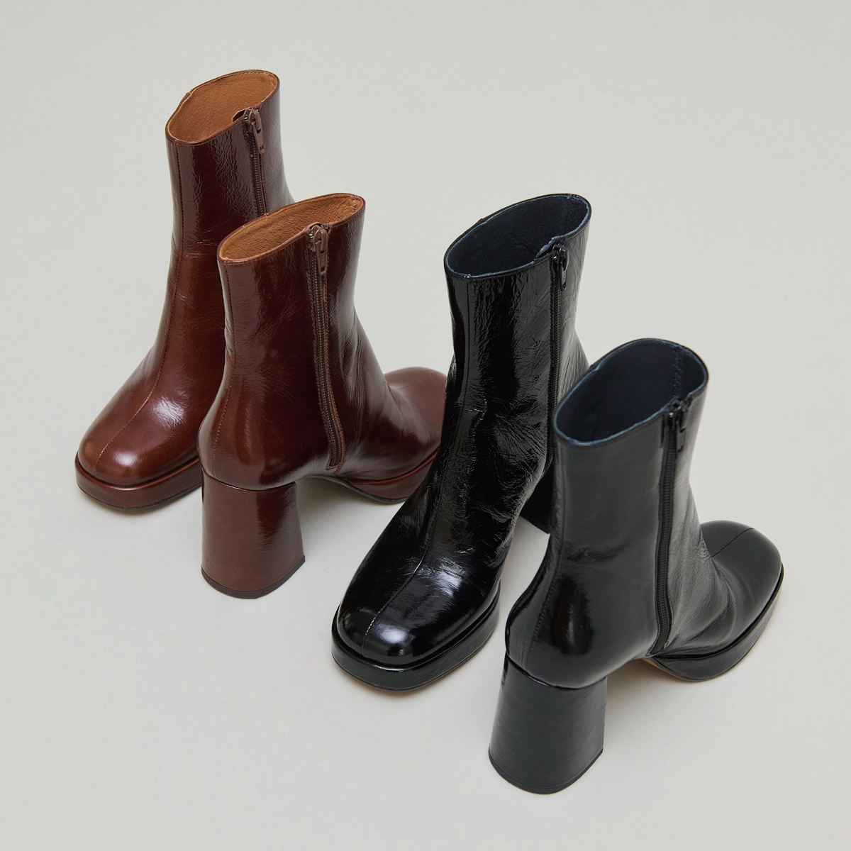 Platform ankle boots with square toes in black shiny leather | VORIS