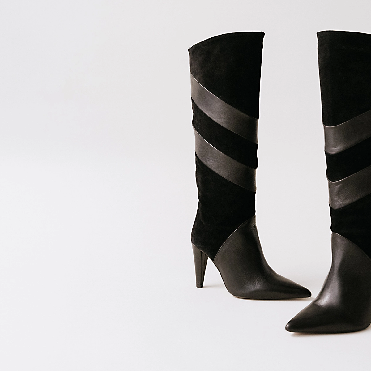 High boots with pointed toes in black suede and leather | BIAGGIO
