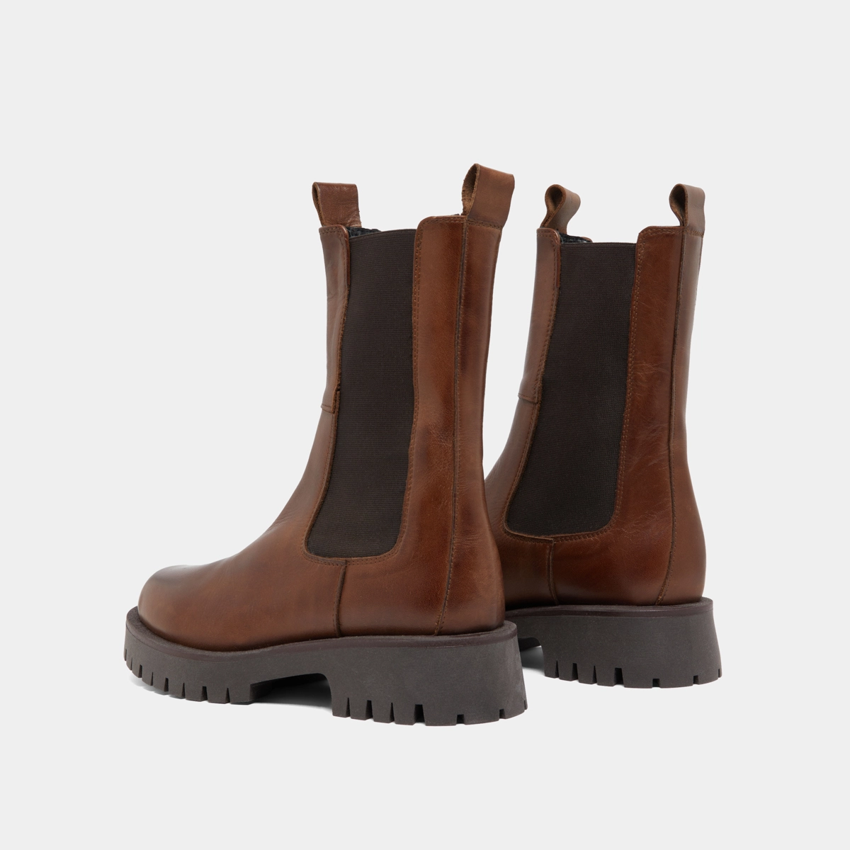 Platform boots in brown patinated leather | RIDLE