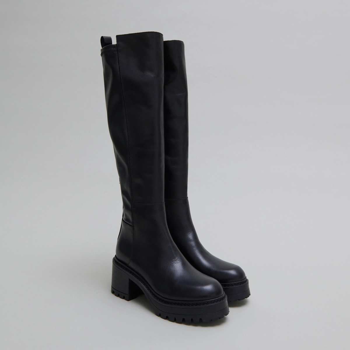 Boots with notched soles in leather and black stretch | RASTA