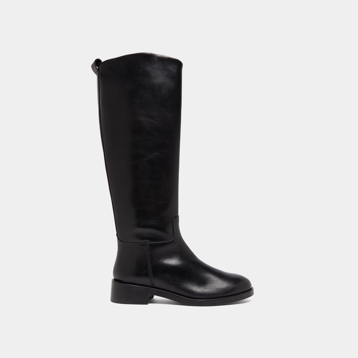 High boots in black leather | MACARON