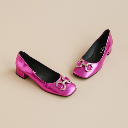 Ballerinas with flat heels and bows in fushia metallic leather | doston