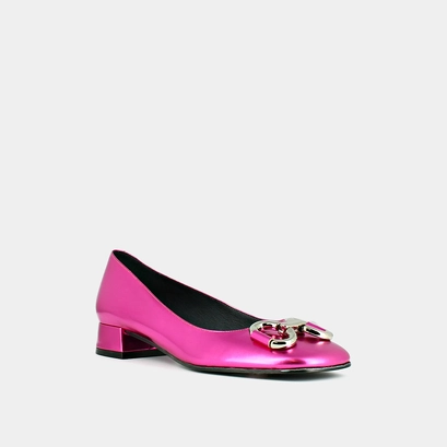 Ballerinas with flat heels and bows in fushia metallic leather | doston