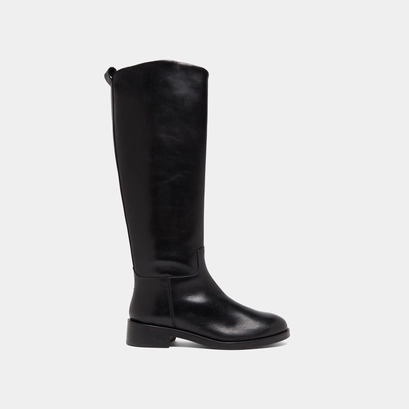 High boots in black leather | macaron