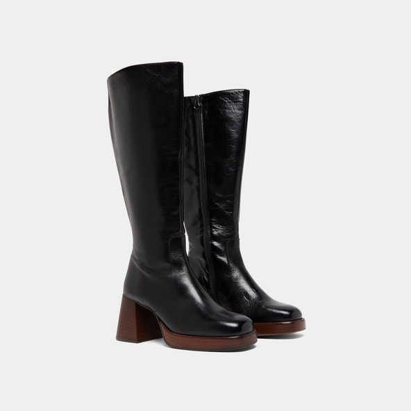 Platform boots in black distressed leather calf size L | BETINA