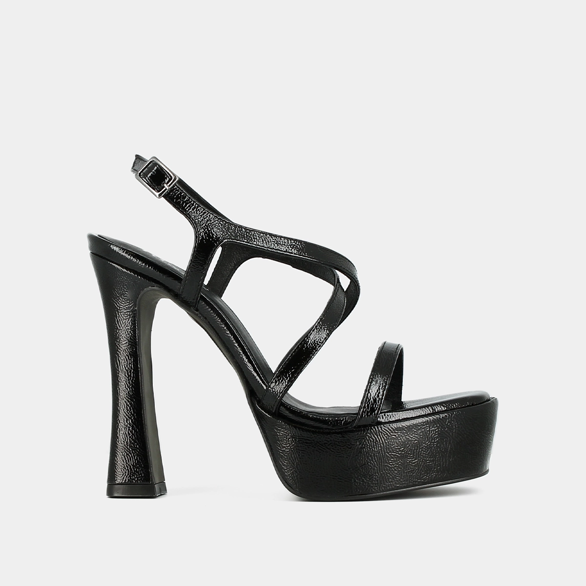 Platform sandals with crossed straps in black pleated leather | BOECIA