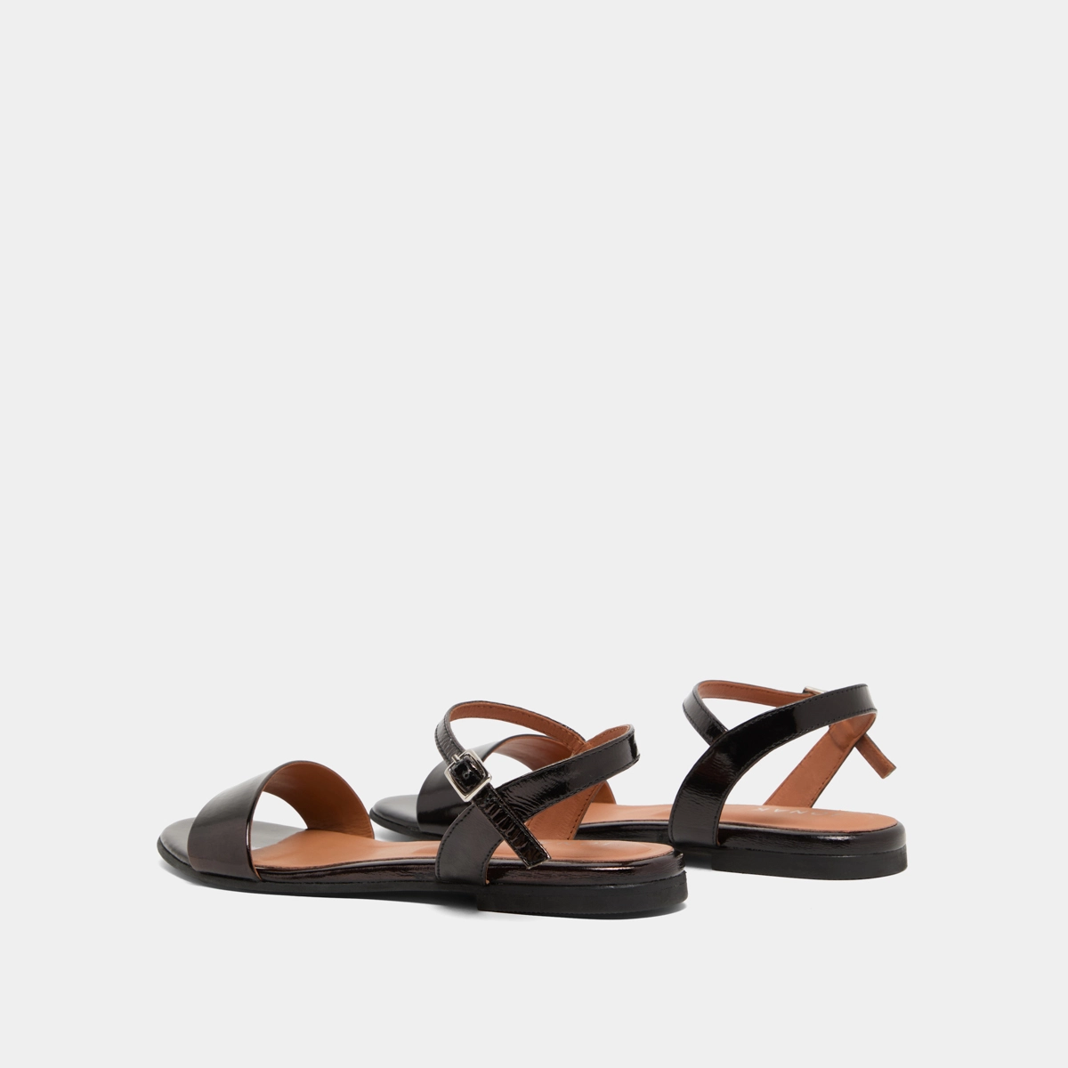 Sandals in black patent | WAGRAM