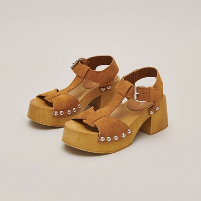 Platform sandals with open toe in a cognac suede | ELEONORE