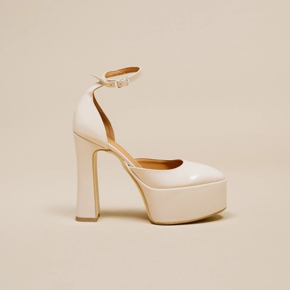 High heel pumps in beige patent | jenny