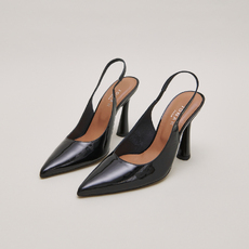 Pointed toe slingback pumps black
