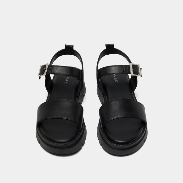 Platform sandals with straps in black leather | ASK
