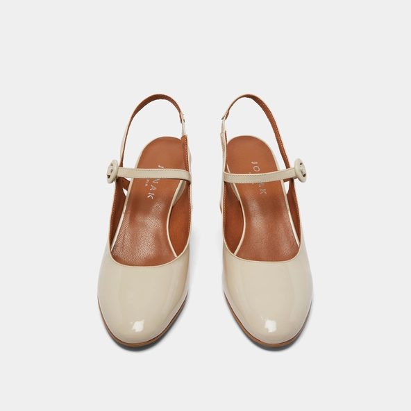 Pointed toe pumps with heels in ecru patent | DOLLAR