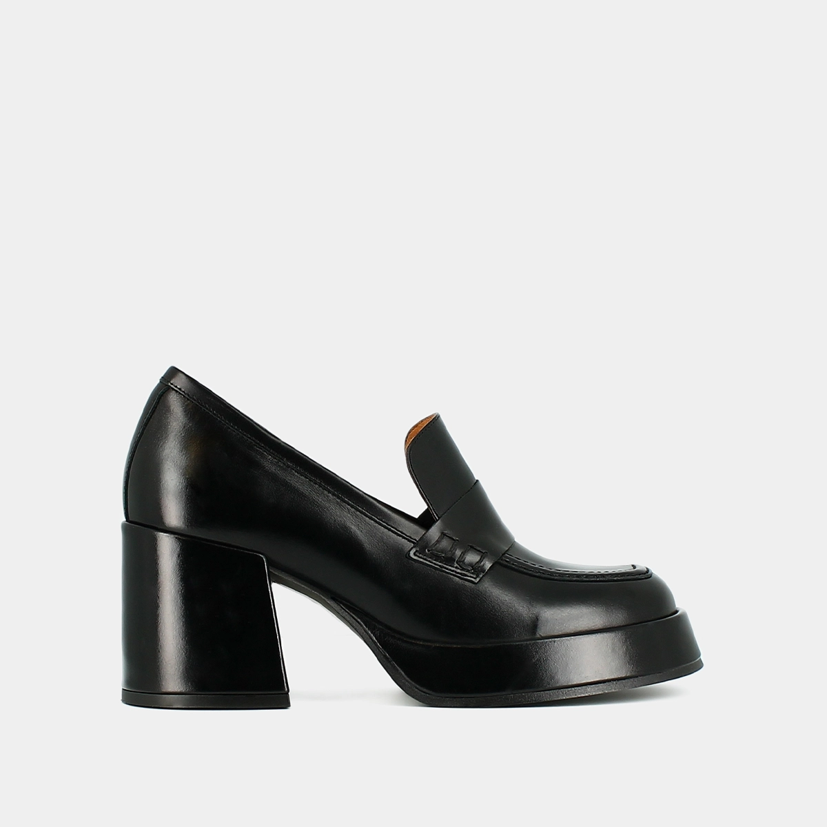 Platform loafers in black leather | BRAD