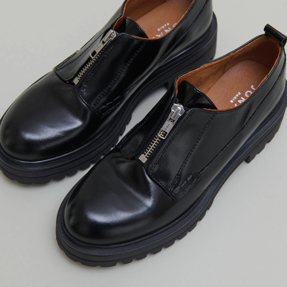 Derbies with zips and notched soles in black leather | ANTALYA