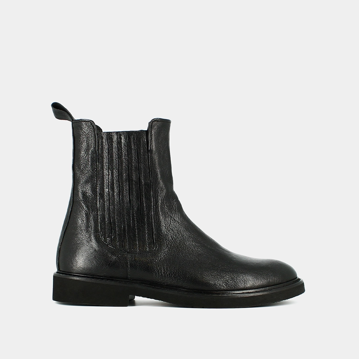 Chelsea boots in black aged leather | RICK