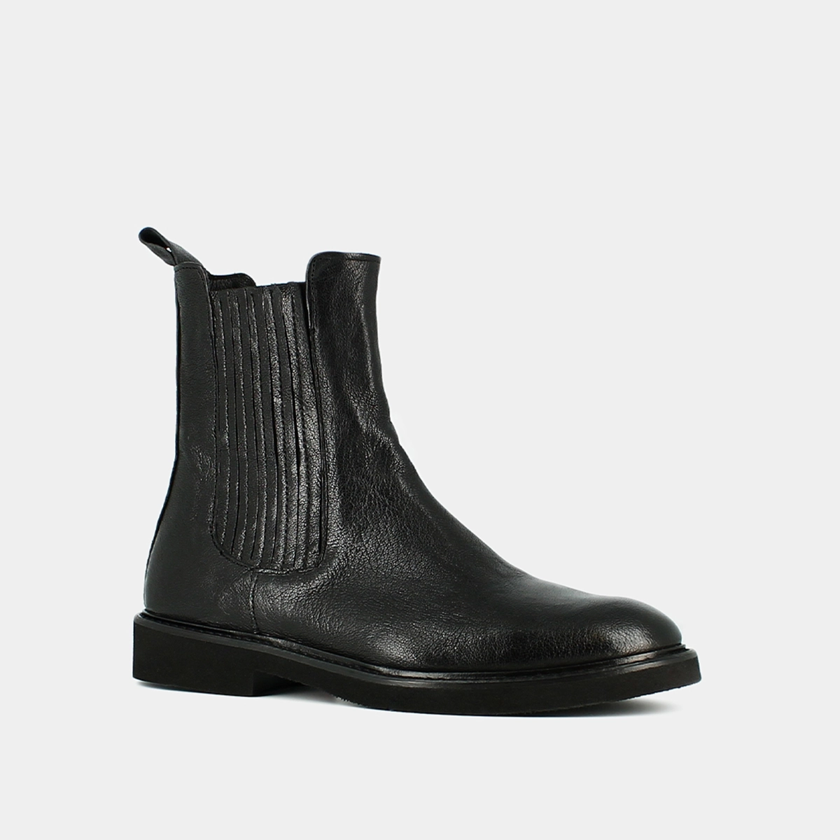 Chelsea boots in black aged leather | RICK