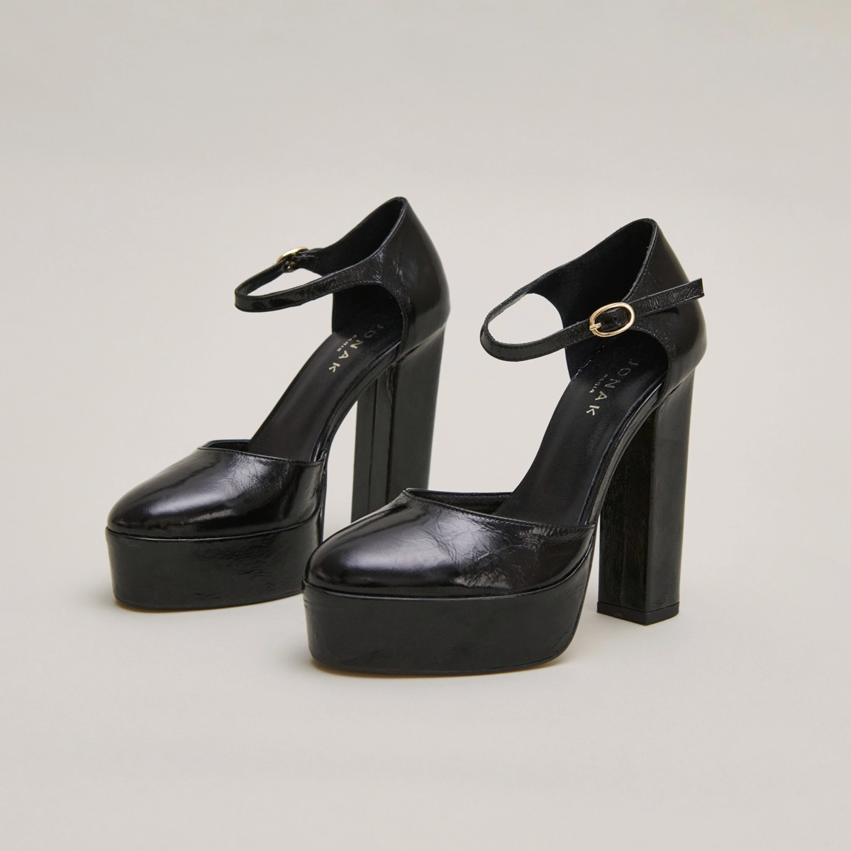 Heeled Mary Jane and platforms in black glazed leather | VANCOUVER