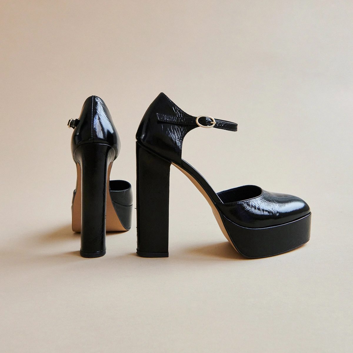 Heeled Mary Jane and platforms in black glazed leather | VANCOUVER
